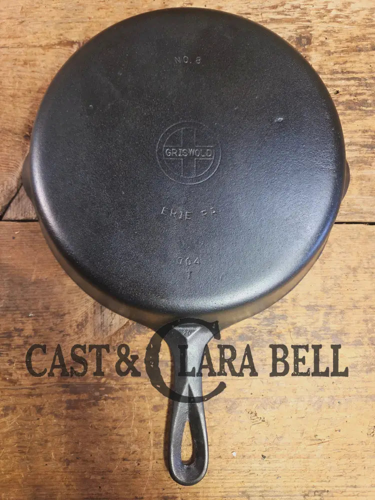 1940βs Griswold No. 8 Cast Iron Skillet with Small Block Logo 704 T Skillet
