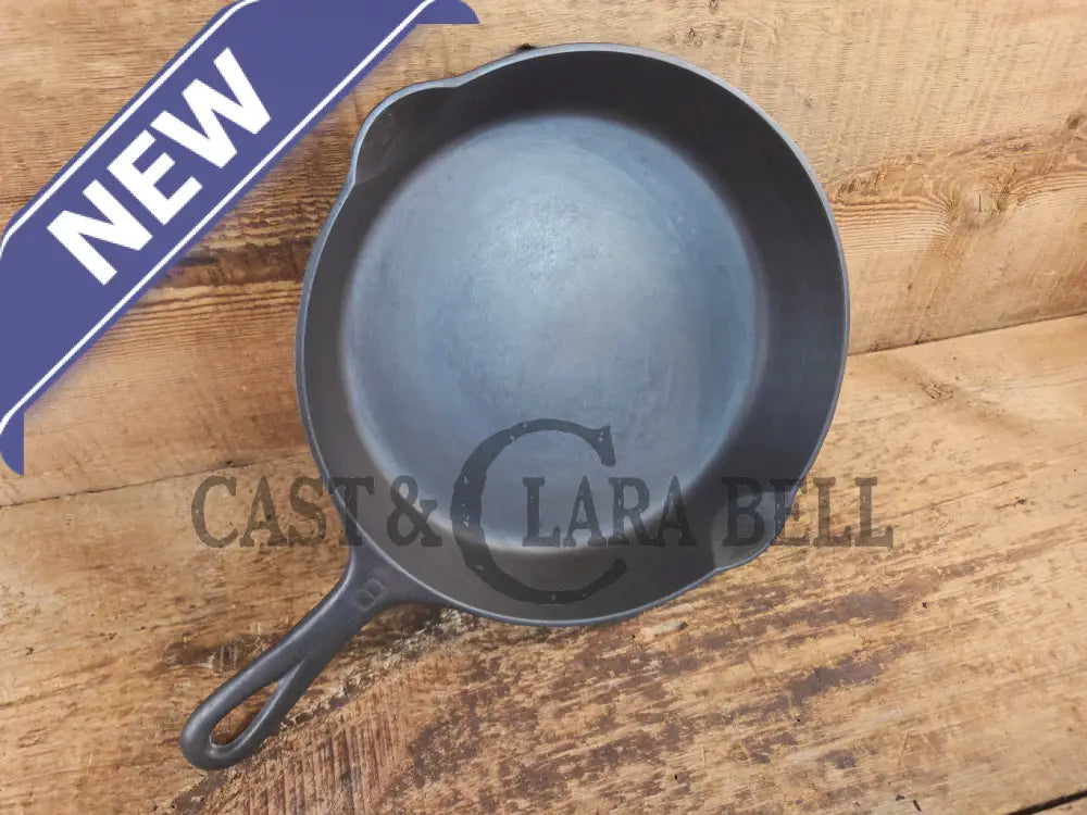 1940’s Griswold No. 8 Cast Iron Skillet with Small Block Logo 704 T - Skillet