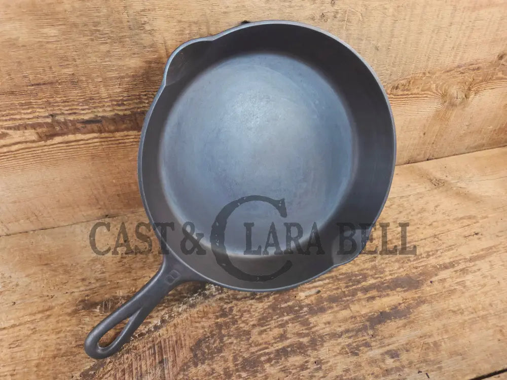 1940’s Griswold No. 8 Cast Iron Skillet with Small Block Logo 704 T - Skillet