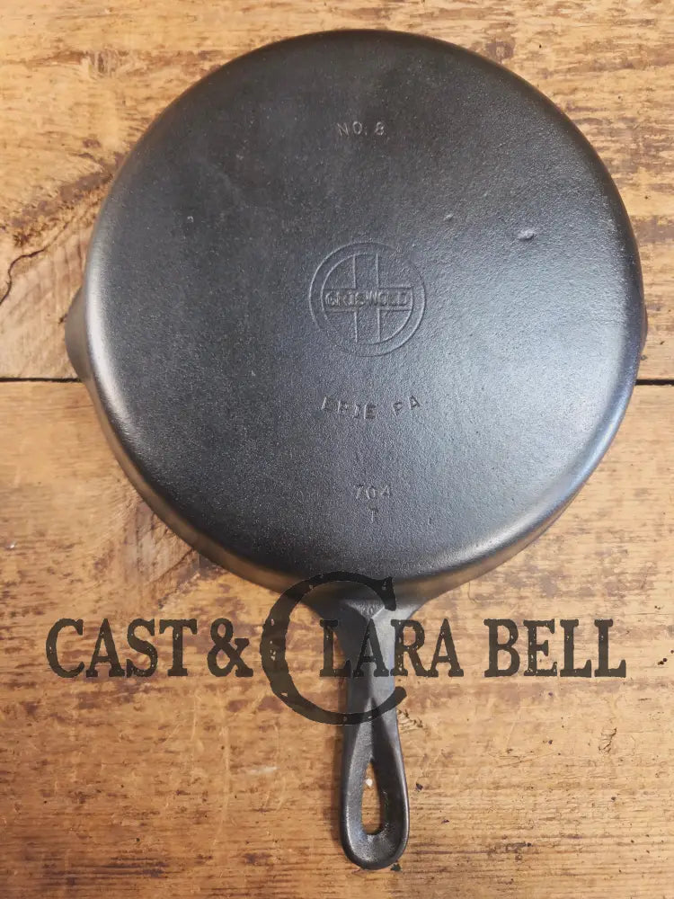 1940βs Griswold No. 8 Cast Iron Skillet with Small Block Logo 704 T Skillet