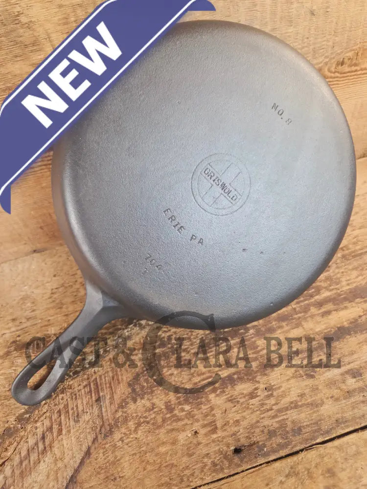 1940’s Griswold No. 8 Cast Iron Skillet with Small Block Logo 704 T - Skillet
