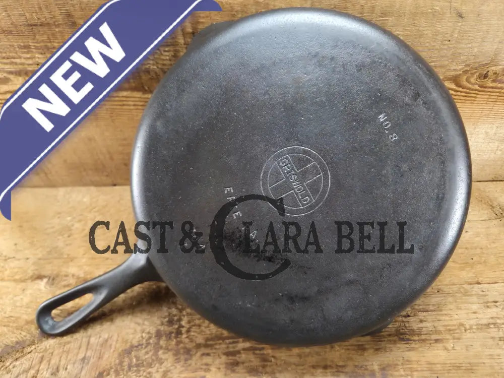 1940βs Griswold No. 8 Cast Iron Skillet with Small Block Logo and Smooth Bottom 704 I Skillet