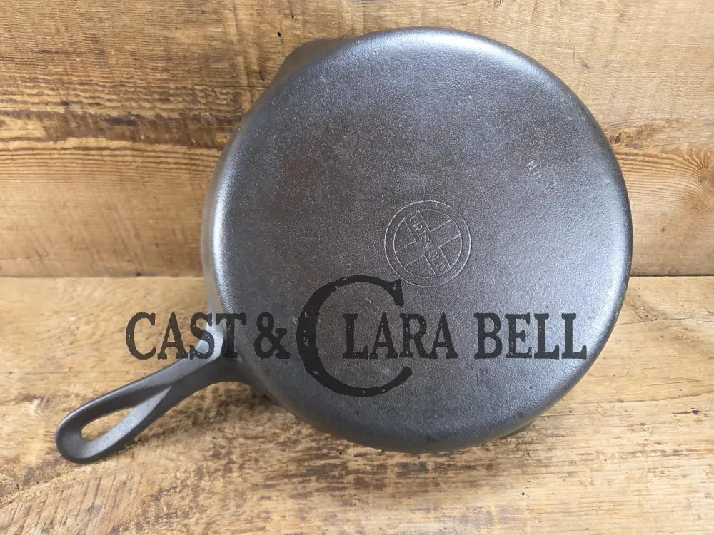 1940βs Griswold No. 8 Cast Iron Skillet with Small Block Logo and Smooth Bottom 704 Z Skillet