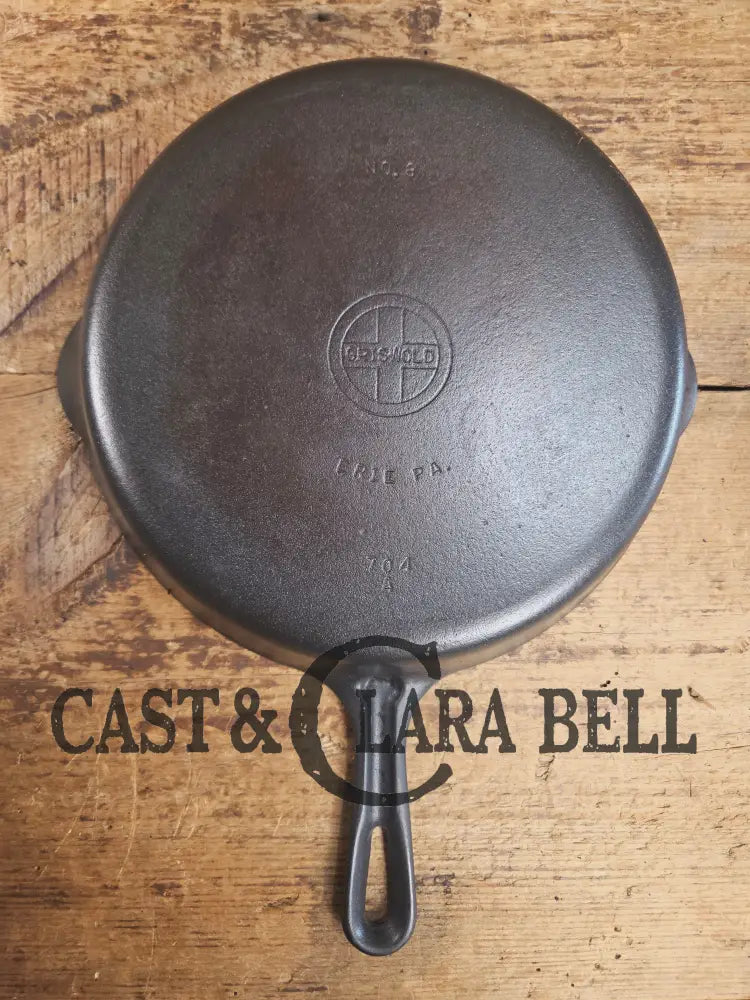 1940โs Griswold No. 8 Cast Iron Skillet with Small Block Logo and Smooth Bottom with GROOVE handle! 704 A Skillet