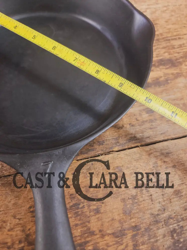 1940’s Hard to find Wagner’s Long Life #7 Cast Iron Skillet 1757. Great gift!! Skillet