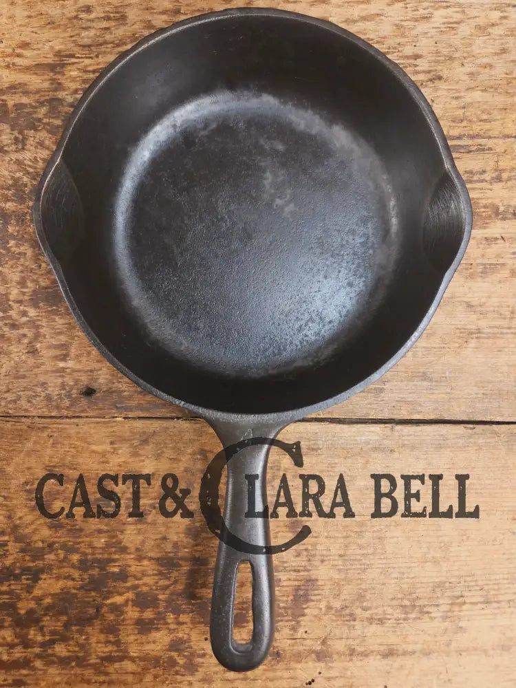 1950βs Wagner made Griswold #4 Skillet with Smooth Bottom. A fantastic #4 skillet Skillet