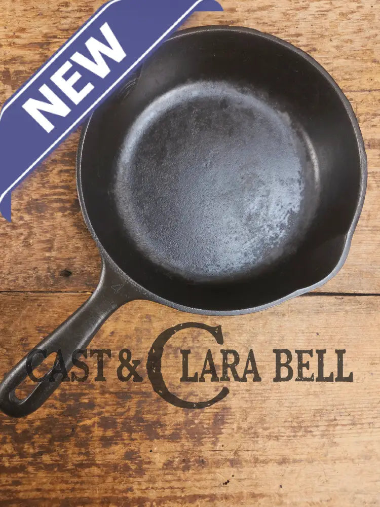 1950βs Wagner made Griswold #4 Skillet with Smooth Bottom. A fantastic #4 skillet Skillet