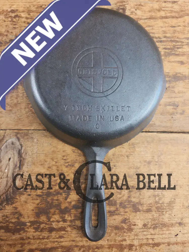 1950βs Wagner made Griswold #4 Skillet with Smooth Bottom. Very cool tough to find egg skillet! Skillet