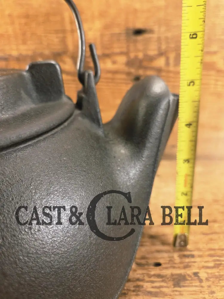 1950โs Wagner Ware Humidifier/Kettle. Functional for humidifying or decorative display! Not for use in consumption