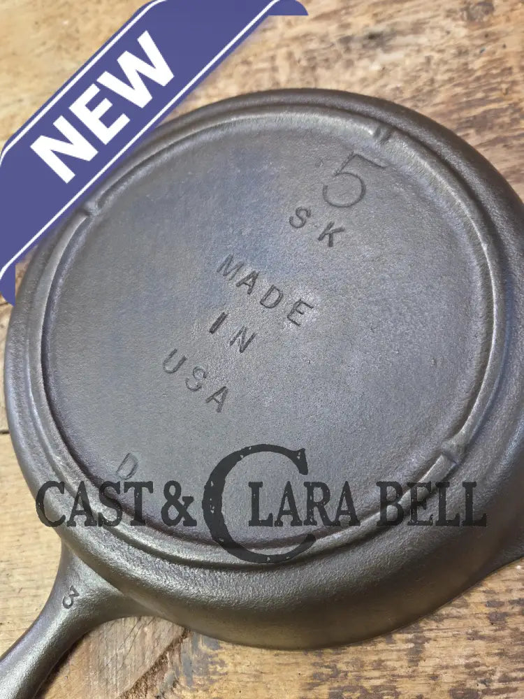 1960’s era Lodge #5 Cast Iron Skillet SK with 3 Notch Heat Ring ’D3’ SC24