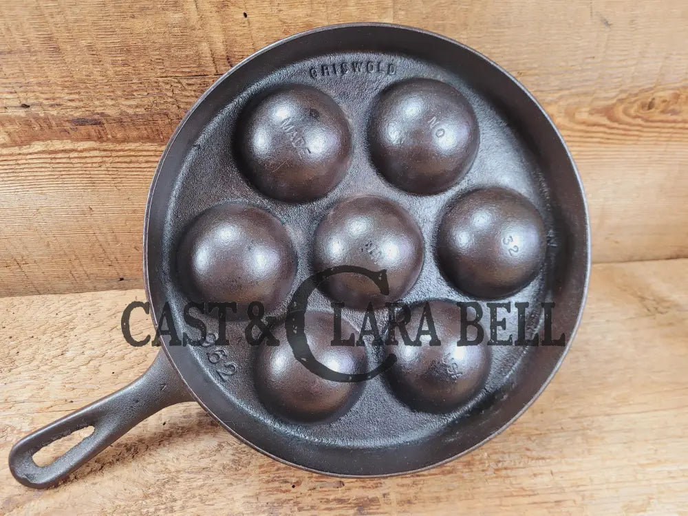 1960βS Era Wagner Made Griswold No. 32 Cast Iron Aebleskiver 962. Perfect For Poached Eggs And