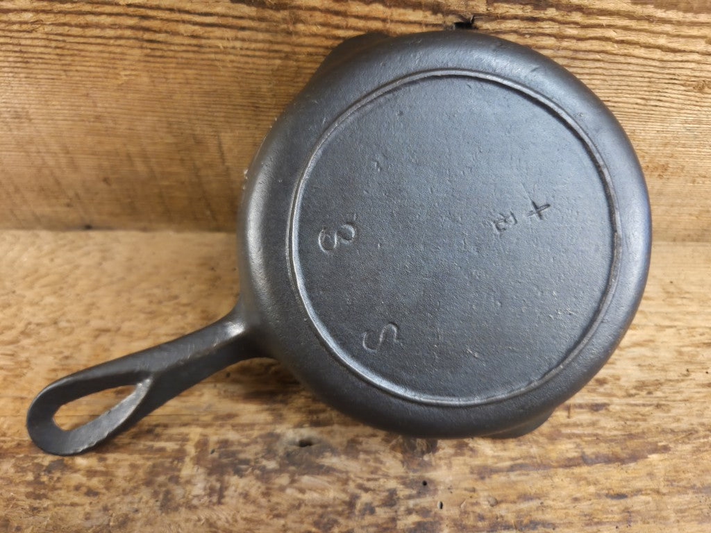 Amazing gift idea! Early Birmingham Stove & Range #3 ’S’ Series Egg Skillet Red Mountain Series. Restored and Ready to