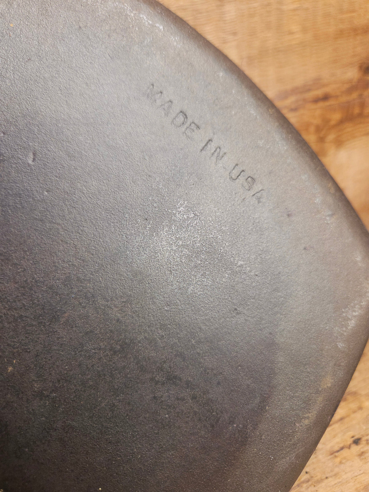 Great daily workhorse! 1950’s era Birmingham (BSR) Stove & Range cast iron square fryer skillet Skillet