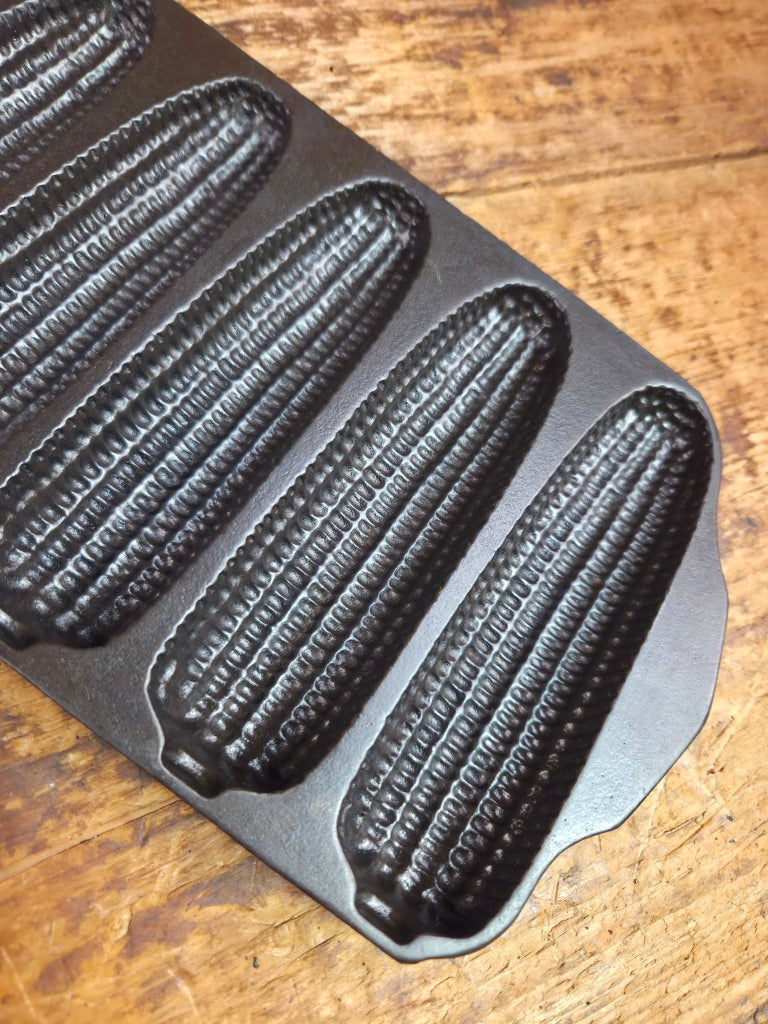 Griswold No. 273 Crispy Corn Stick Cast Iron Pan Bakeware