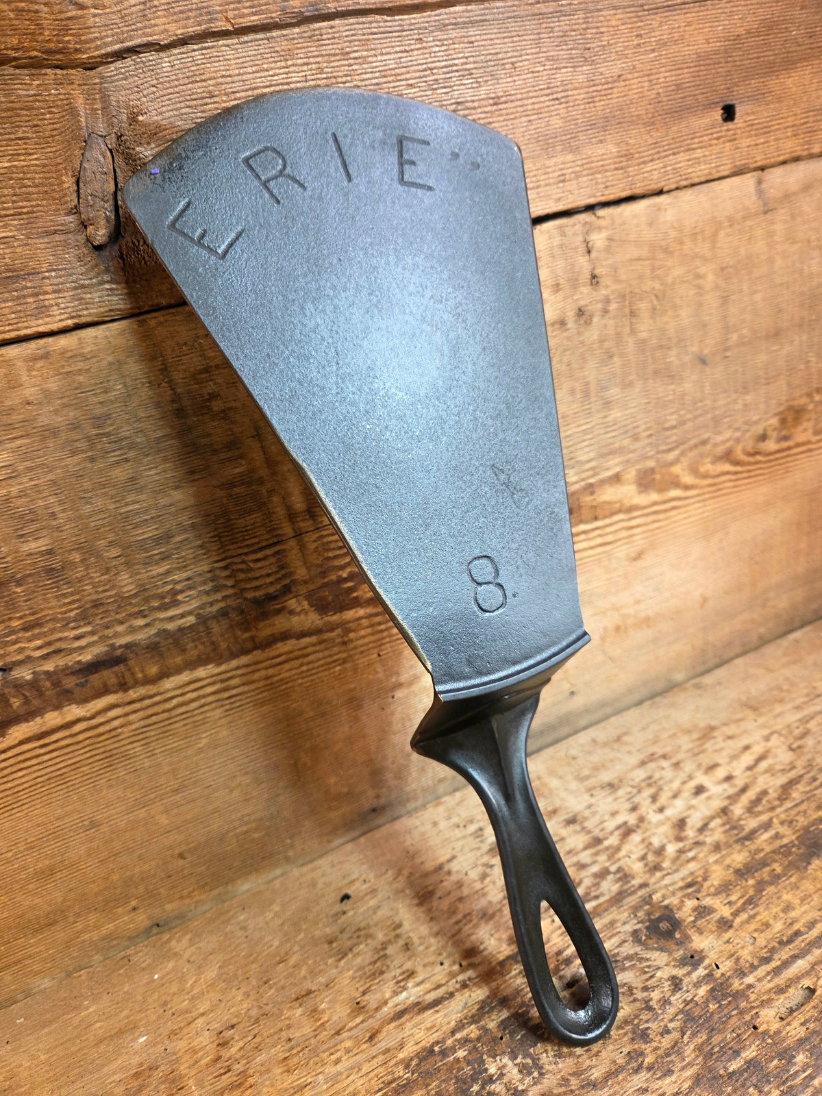 Show stopper. Custom made one of a kind Griswold Erie 2nd Series TAMPER Makers Mark! A high value collectors pan kept