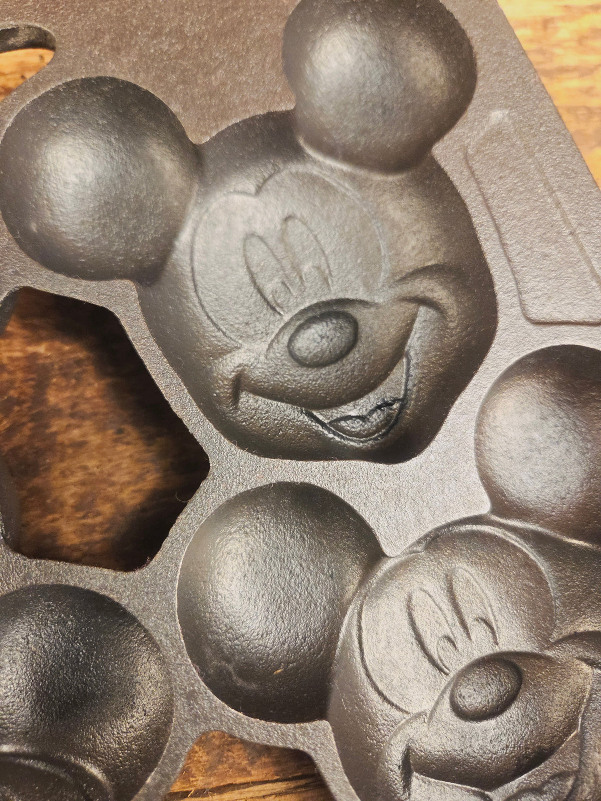 So cool! Lodge made Mickey Mouse Gem Pan. Makes great mini cakes! - Bakeware
