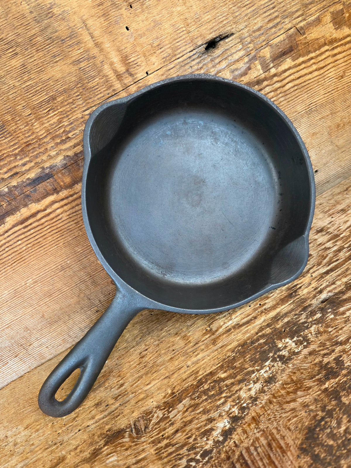 Amazing gift idea! Early Birmingham Stove & Range #3 Egg Skillet Red Mountain Series - Skillet