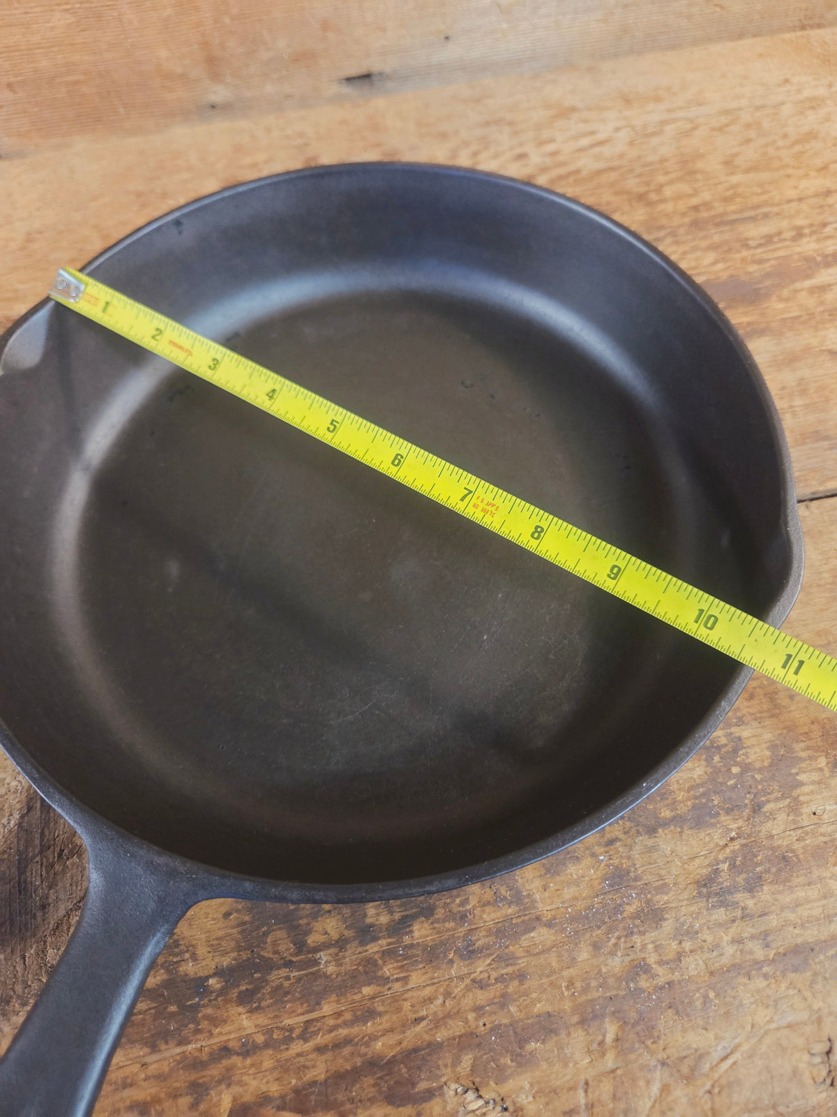 The Classic 8! 1940’s early Hand Scribed Birmingham Stove & Range Red Mountain Series #8 Skillet - Skillet