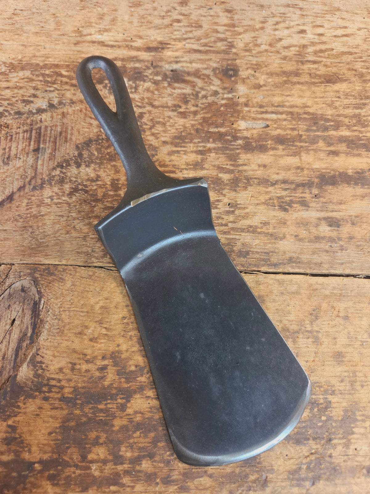 Custom made #5 Lodge Cast Iron Skillet Spatula w RAISED B. Reclaimed from a early to mid 1900’s single notch Lodge