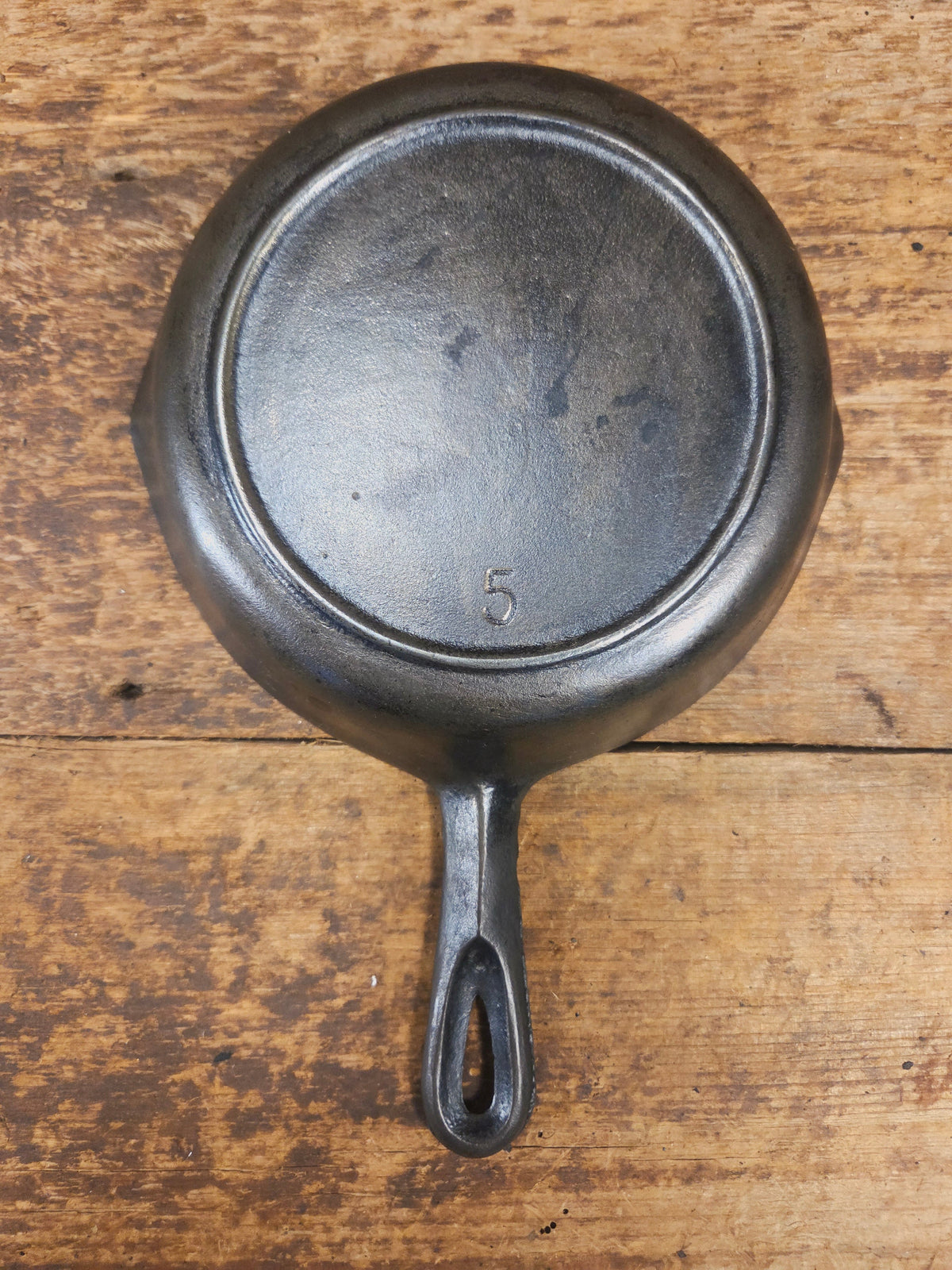 Birmingham Stove & Range 1940’s era Red Mountain Series #5 Skillet with Heat Ring - Skillet