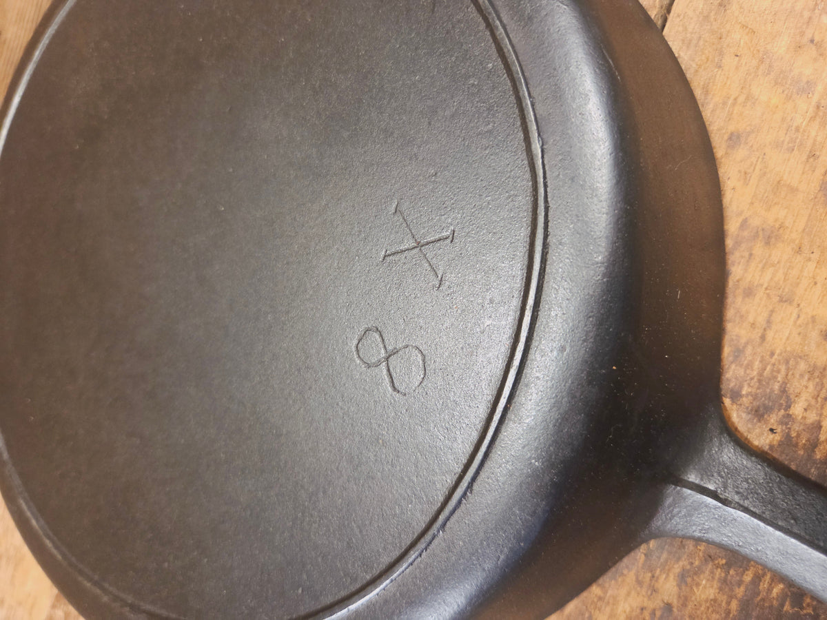 The Classic 8! 1940’s early Hand Scribed Birmingham Stove & Range Red Mountain Series #8X Skillet - Skillet