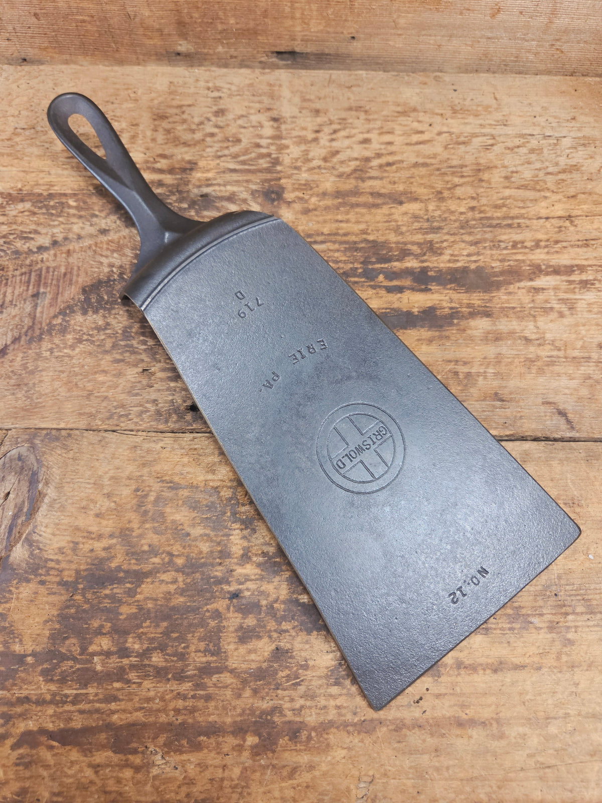 Huge Repurposed Griswold Small Block #12 cast iron spatula. One of a kind and ready to grill! SC24 - Spatula