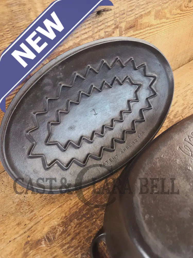A bread makerโs dream. Very Hard to Find Wagner Stylized Logo Oval Roaster with Turtle Top sawtooth drip lid - Dutch
