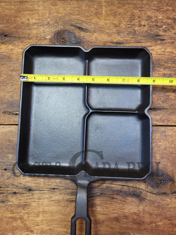 A Customer Favorite! Unique Griswold Cast Iron Colonial Breakfast Skillet! P/N 666. Great For Bacon