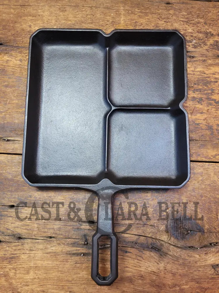 A Customer Favorite! Unique Griswold Cast Iron Colonial Breakfast Skillet! P/N 666. Great For Bacon