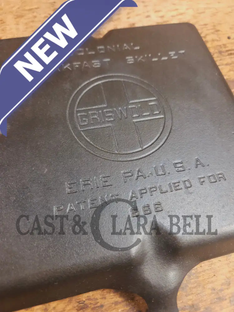 A customer favorite! Unique Griswold Cast Iron Colonial Breakfast Skillet! P/N 666 D. Great for bacon and eggs! Skillet