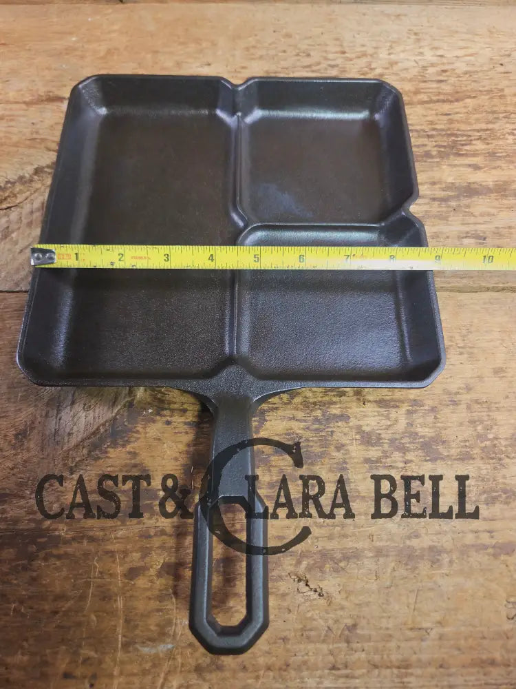 A customer favorite! Unique Griswold Cast Iron Colonial Breakfast Skillet! P/N 666 C. Great for bacon and eggs! Skillet