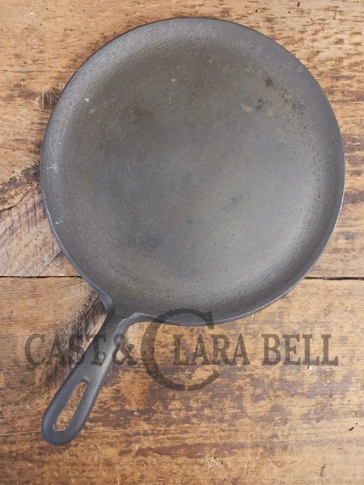 Absolutely gorgeous!! Unmarked Wagner #9 Round Griddle 10 1/4 INCH GRIDDLE SC24 - Griddle
