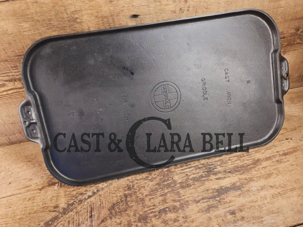 Almost mint! 1930’s Griswold #8 Long cast iron griddle. 908 A. Great pancake griddle! Griddle