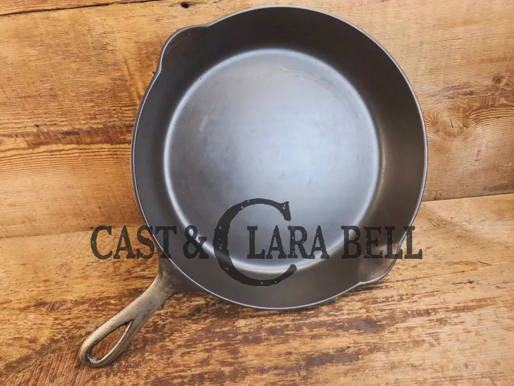 Almost Mint! Early 1910’s Griswold 710 D Cast Iron Skillet Large Block Slant Logo Ghostmark 9! - Skillet