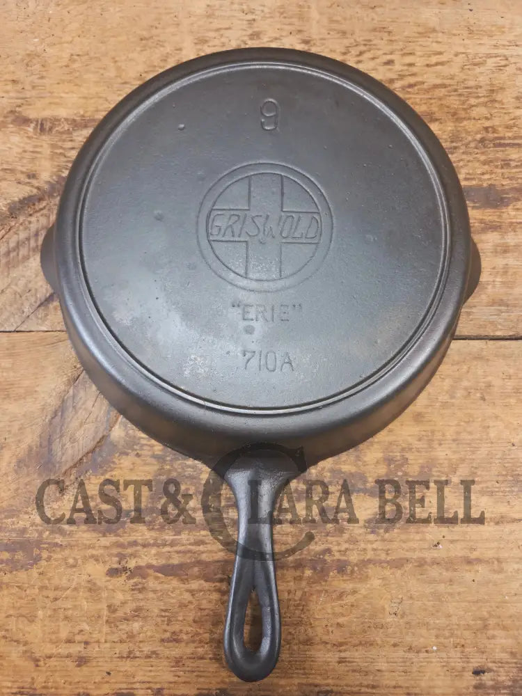 Almost Mint! Early 1910’s Griswold #9 Cast Iron Skillet Large Block Slant Logo ’Erie,’ 710 A - Skillet