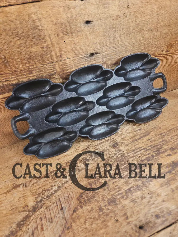 Amazing! 1865-1900 G.M. Filley No. 4 Gem Pan. Rare Piece hard to find. See pics and Description Bakeware