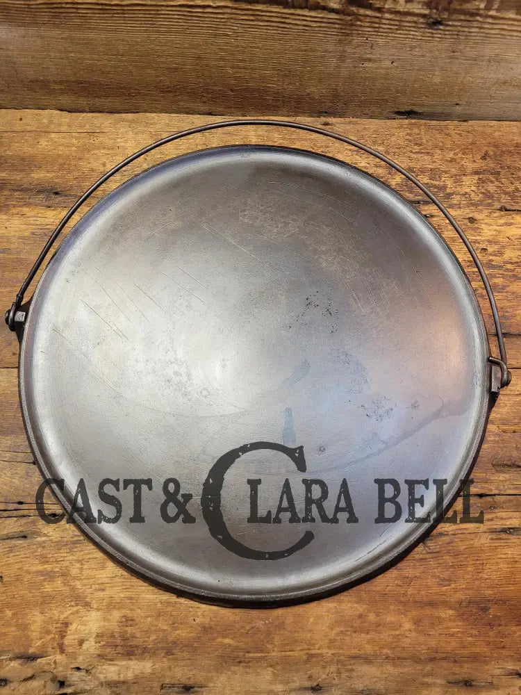 Amazing! 1920βS Huge Hard To Find #16 Griswold Large Block Logo Griddle With Bail! You Donβt