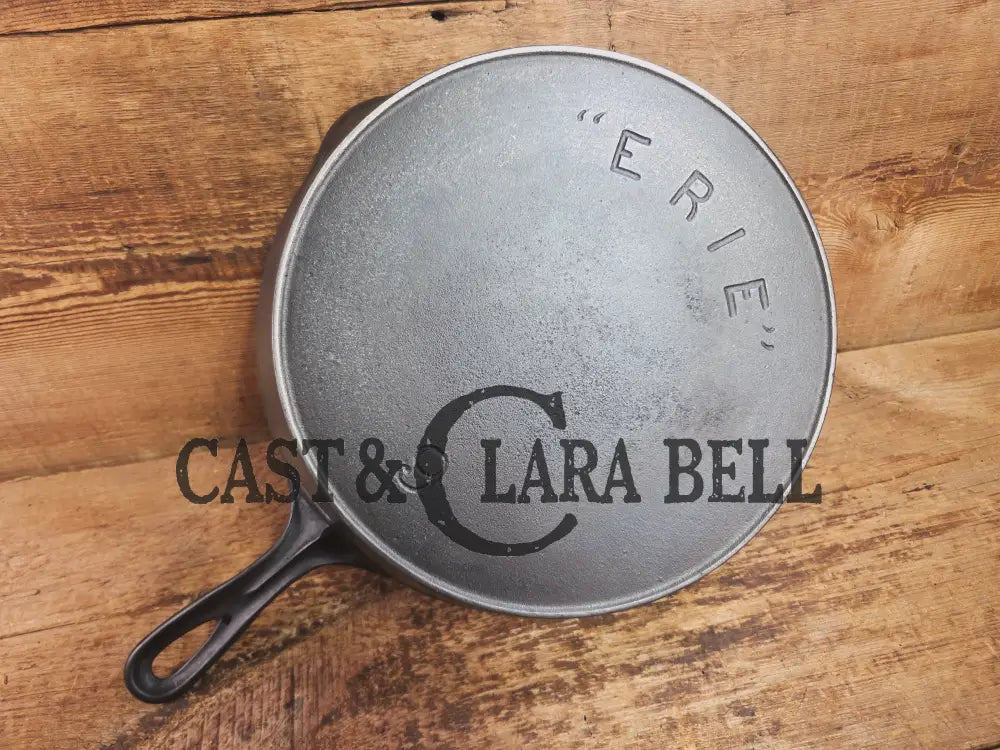 Amazing and Rare! 2nd Series Erie (1895) #9 Deep Cast Iron Skillet. What a cool skillet! Skillet