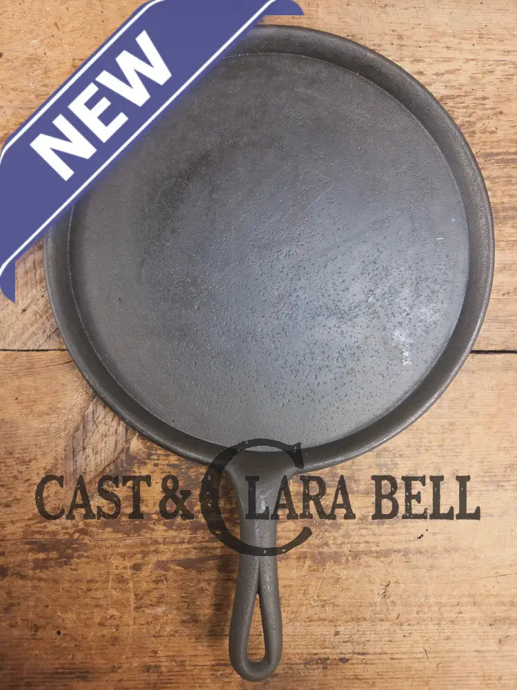Amazing! Antique #12 handled round griddle! PERFECT pizza griddle or griddle for the cabin! Griddle