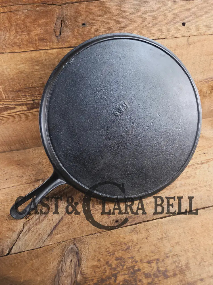 Amazing! Antique #14 handled gate marked round griddle! We’ve never seen one like this. PERFECT pizza peel or griddle
