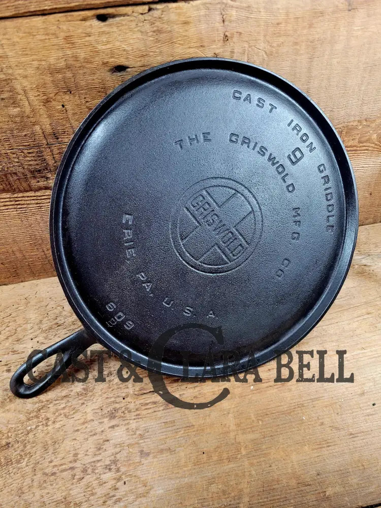 Amazing Piece Of American History. 1920’S Griswold #9 Round Griddle With Large Block Logo 609.