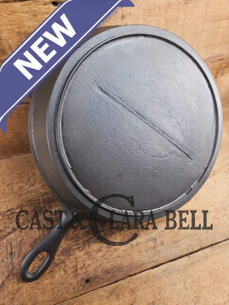 Antique elegant gate-marked unknown #10 skillet. Amazing condition Est 1880’s Era. Flat handle raised #10 Pattern