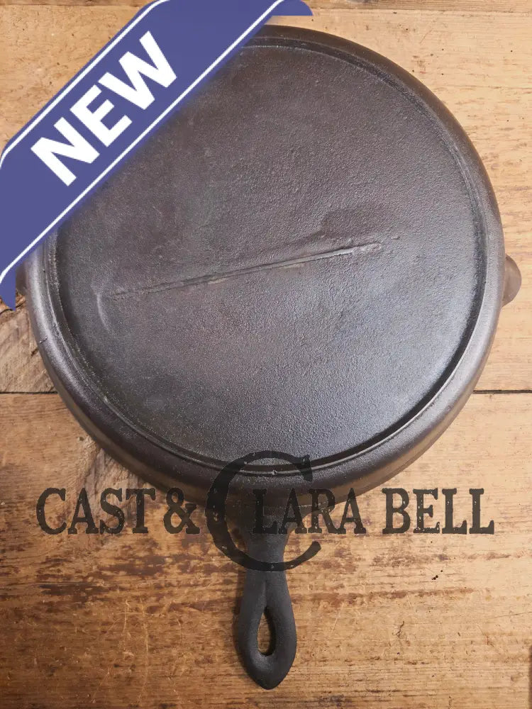 Antique elegant gate-marked unknown #11 deep skillet. Awesome piece of history 1880’s Era. Semi fancy handle possible