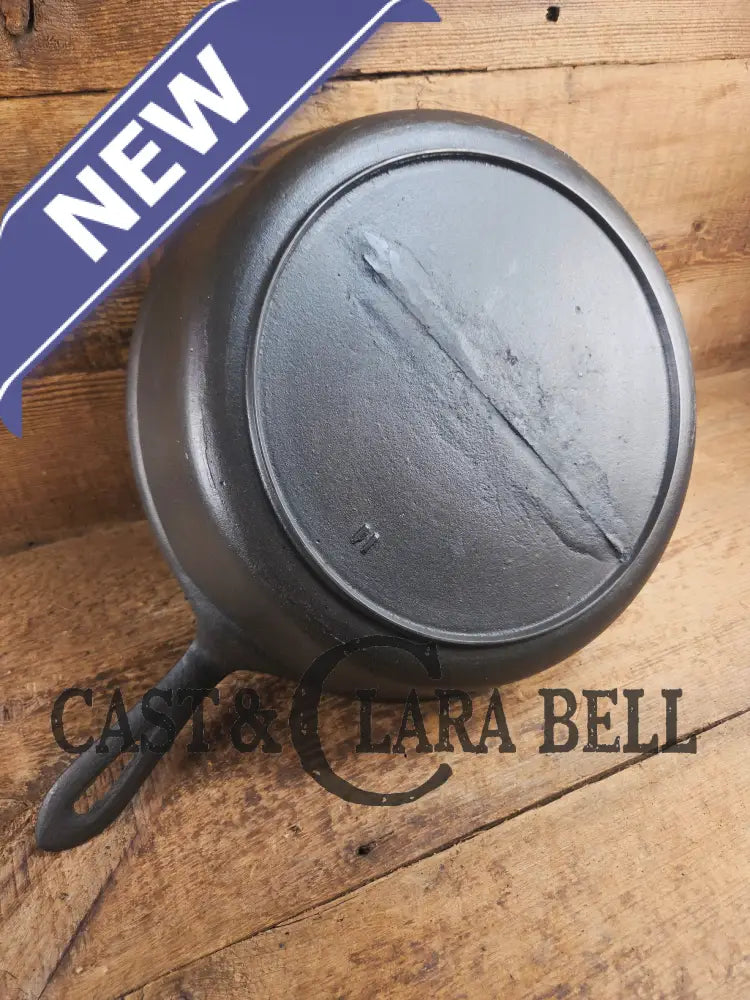 Antique elegant gate-marked unknown #11 deep skillet. This is GORGEOUS. Est 1880’s Era. Semi fancy handle possible Ohio