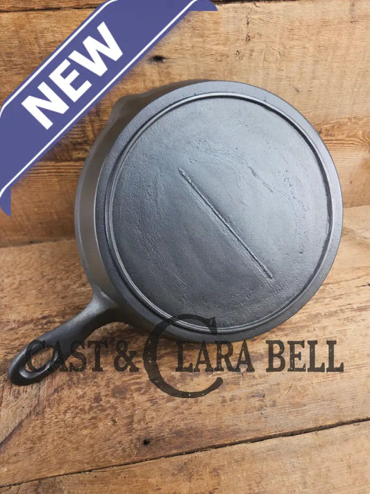 Antique elegant gate-marked unknown #9 skillet. Wonderfully preserved. Est 1880’s Era. Flat handle #7 Pattern Skillet