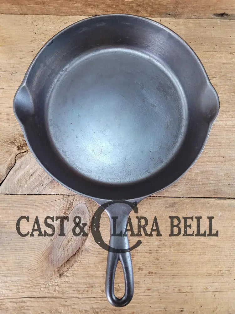 Awesome! 1890βS Griswold Erie 2Nd Series #7 Skillet With Heat Ring And Makerβs Mark Shield!