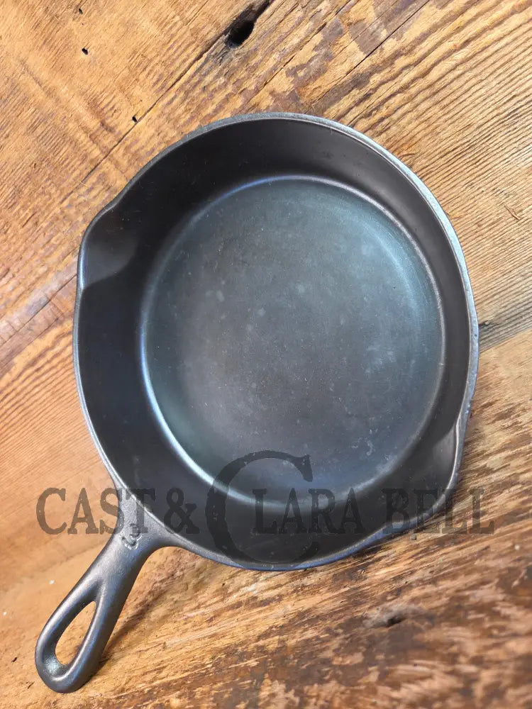 Awesome 1920’s Era Wagner Sidney -O- #3 Skillet with ’Pie’ Logo and Smooth Bottom 1053 - Skillet