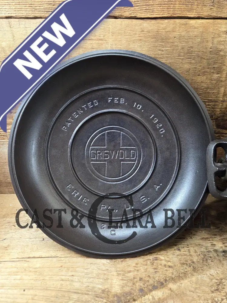 Awesome! 1920âs Griswold #8 Tite-Top Cast Iron Dutch Oven 833 F and high dome matching Griswold Lid 2551. Skillet