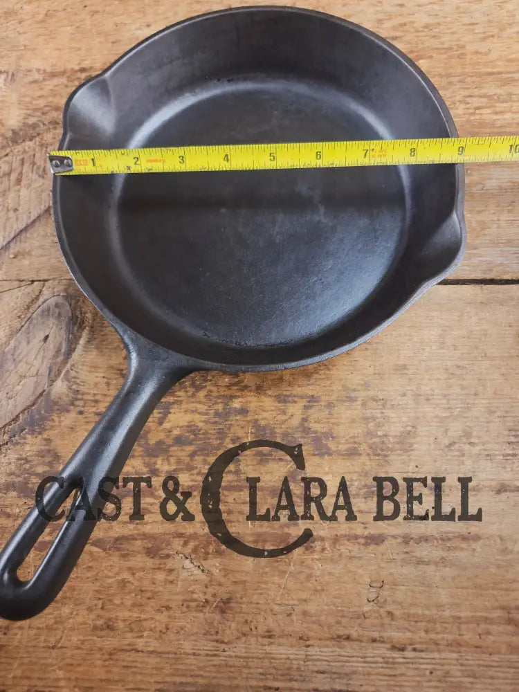 Awesome Canadian made 1940βs vintage GSW (General Steel Wares) #6 skillet. Harder to find! Skillet