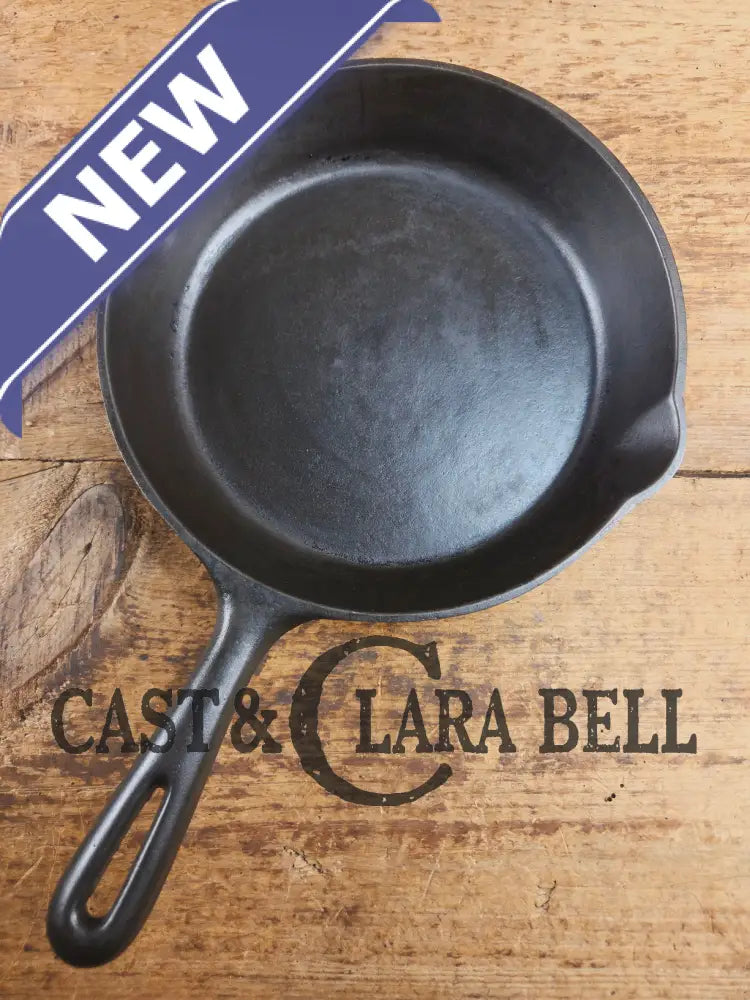 Awesome Canadian made 1940’s vintage GSW (General Steel Wares) #6 skillet. Harder to find! Skillet
